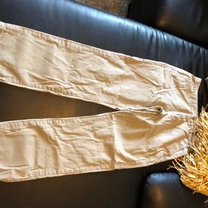 Men’s 32/34 banana republic khaki pants